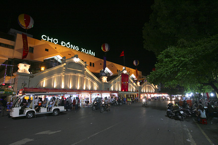 Four long-standing and interesting markets in Hanoi